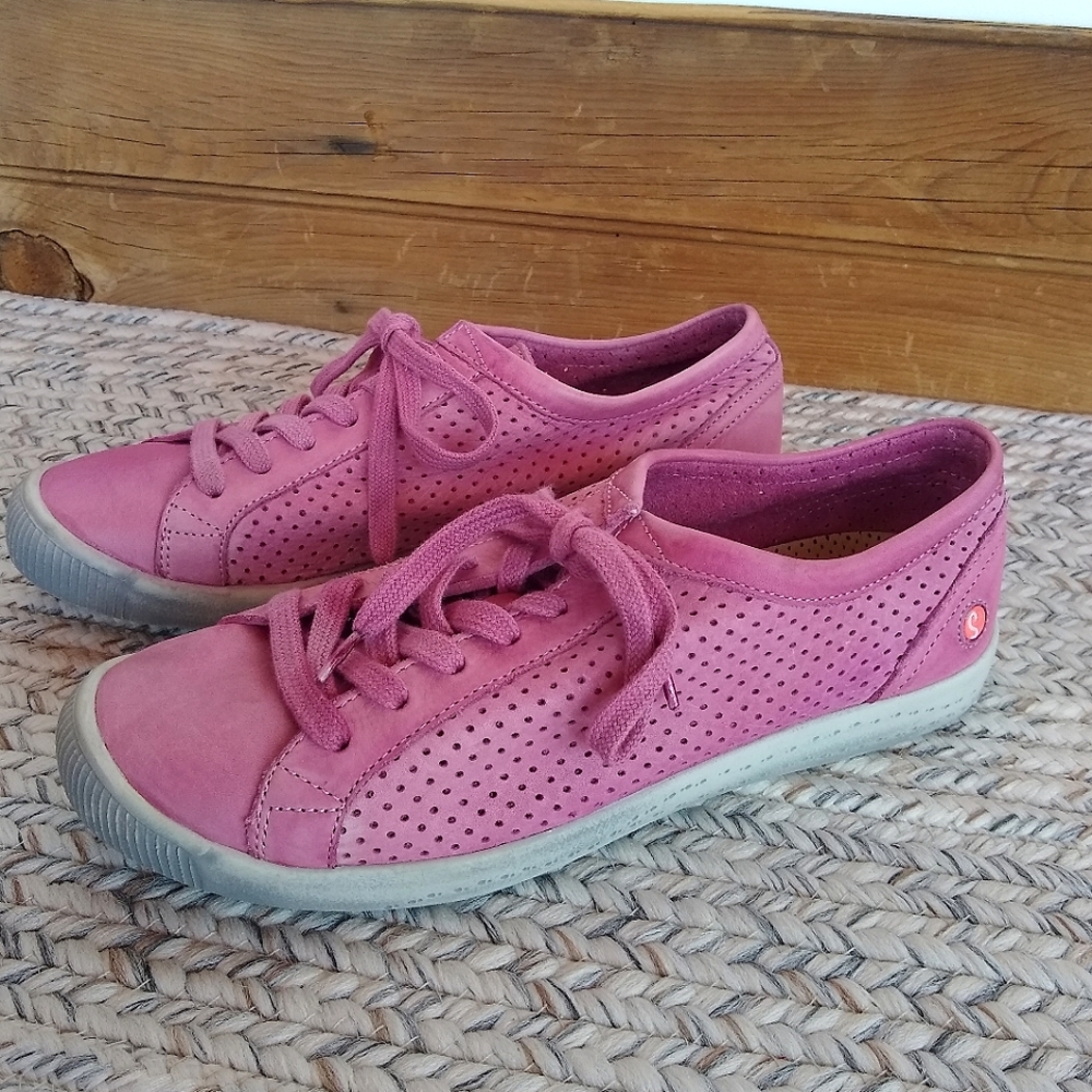 FLY London Softinos Pink Ica Leather Sneaker Womens size 7.5 / 8 - Picture 2 of 11